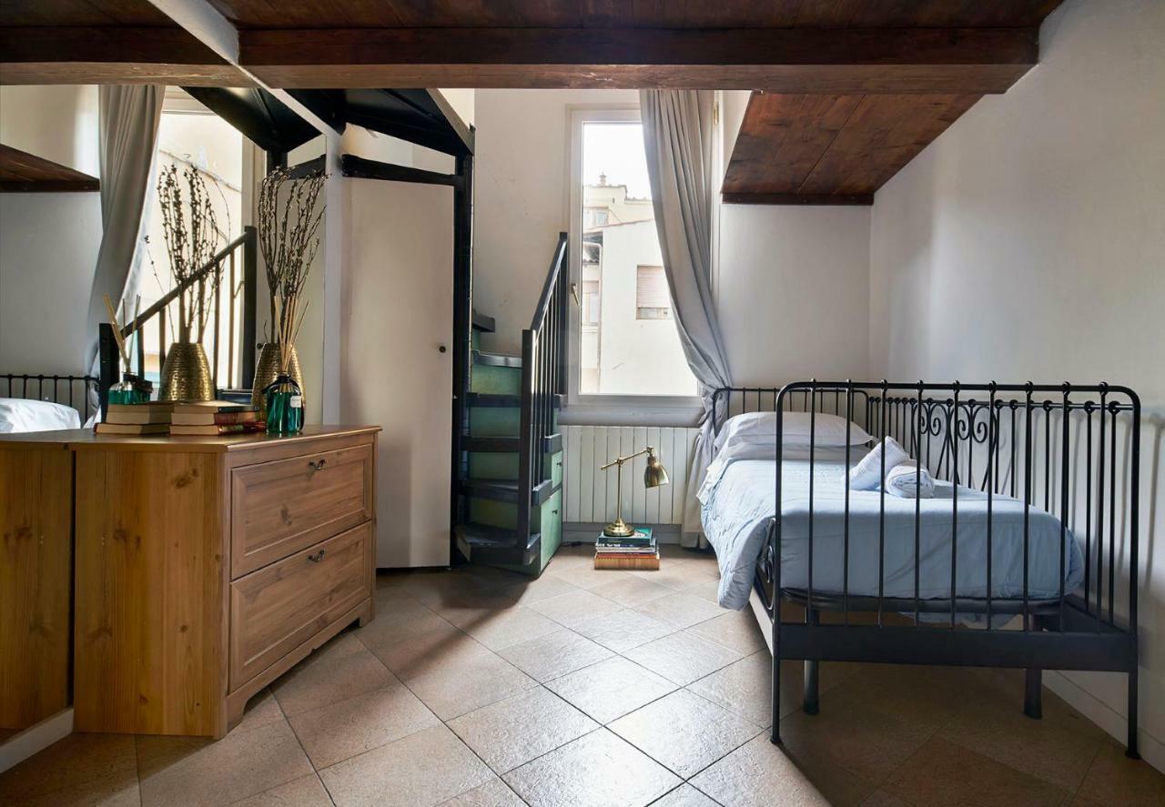 Best Location W/ Breathtaking Views Chic Palace Флоренция Экстерьер фото